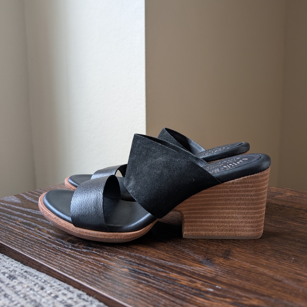 Kork-Ease Gorrie Black Pebble Leather Suede Block Heel Slip-on Sandals